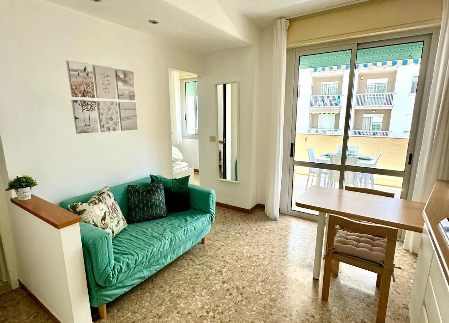 Appartamento Luminoso Vista Mare Lido di Jesolo 0*,  Italien